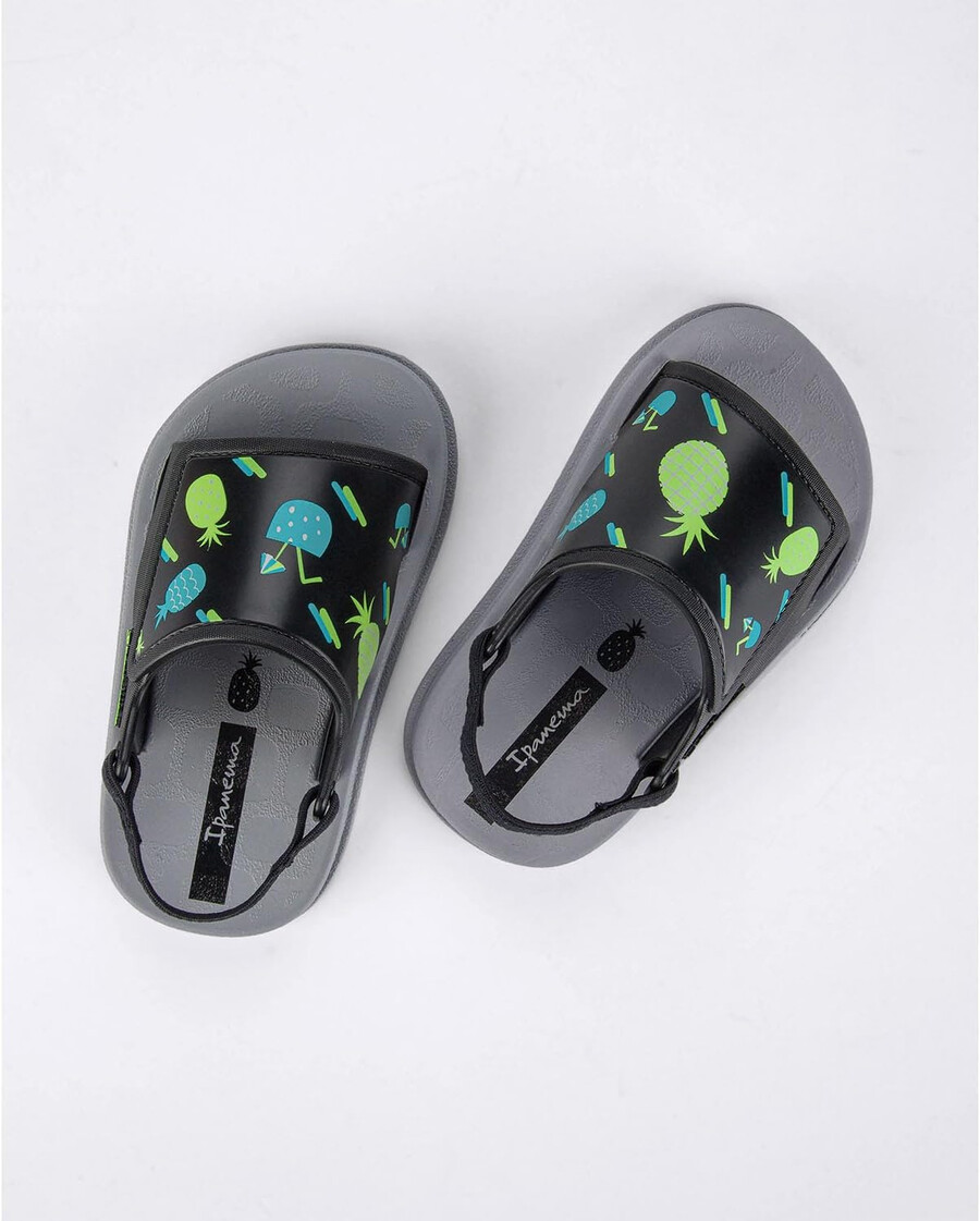ipanema soft baby sandals - sandali leggeri per bambini punta aperta cinturino elastico posteriore stampe carine unisex flessibili facili da indossare e togliere facili da pulire pvc resistente allacqua bluazzurro grigionero taglia 7 abbigliamento scarpe e gioielli