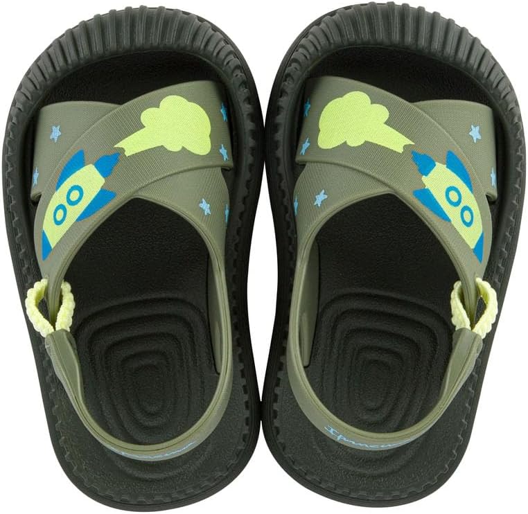 sandali ipanema cute baby - sandali morbidi e leggeri per bambini con puntale protettivo cinturino elastico posteriore stampe carine unisex facili da indossare e togliere facili da pulire pvc resistente allacqua verdegiallo taglia 7 abbigliamento scarpe e gioielli