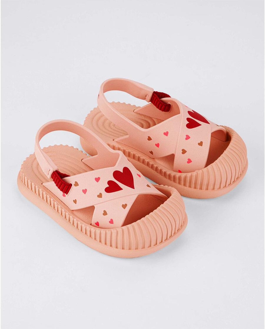 sandali ipanema cute baby - sandali morbidi e leggeri per bambini con puntale protettivo cinturino elastico posteriore stampe carine unisex facili da indossare e togliere facili da pulire pvc resistente allacqua beigerosso taglia 7 abbigliamento scarpe e gioielli