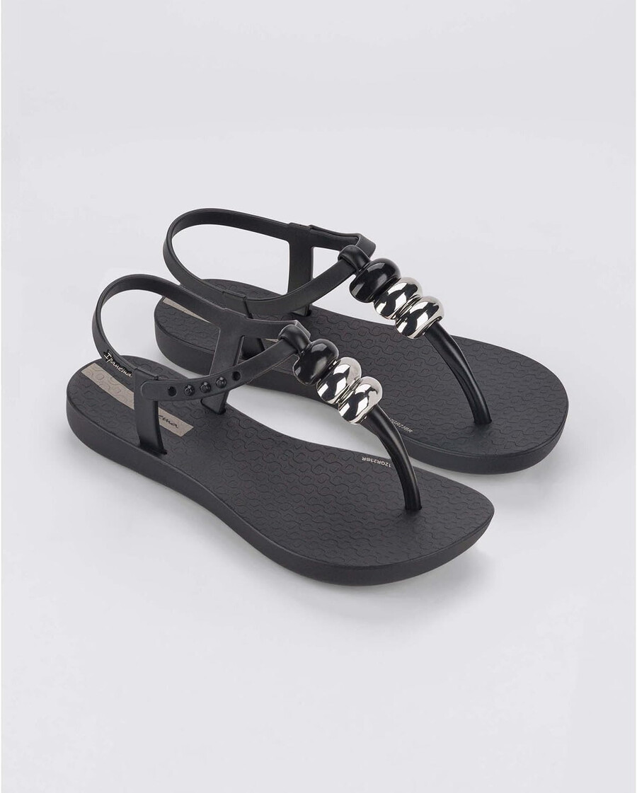 sandali per bambini ipanema class spheres - sandali comodi flessibili alla moda con punta aperta e cinturino a t per bambine con cinturino regolabile alla caviglia e decorazioni metalliche sandali infradito per bambini nerogrigio taglia 131 abbigliamento scarpe e gioielli